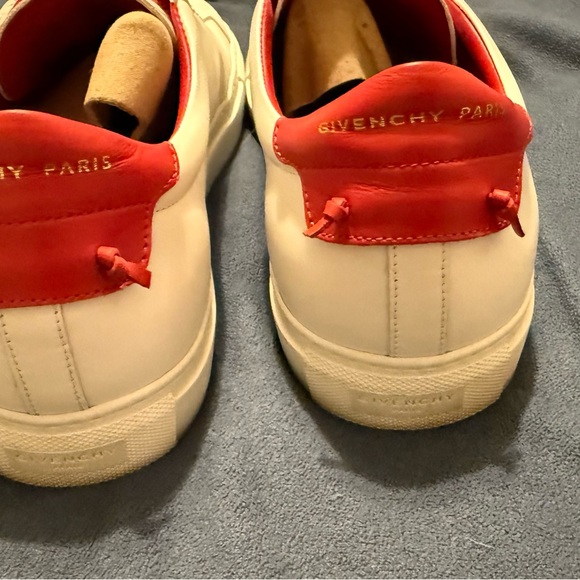 Givenchy Paris Sneakers Mens US 13